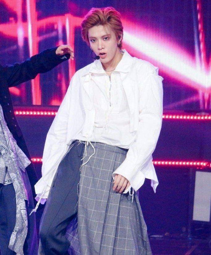 Yuta NCT (twitter.com/yutahrly)