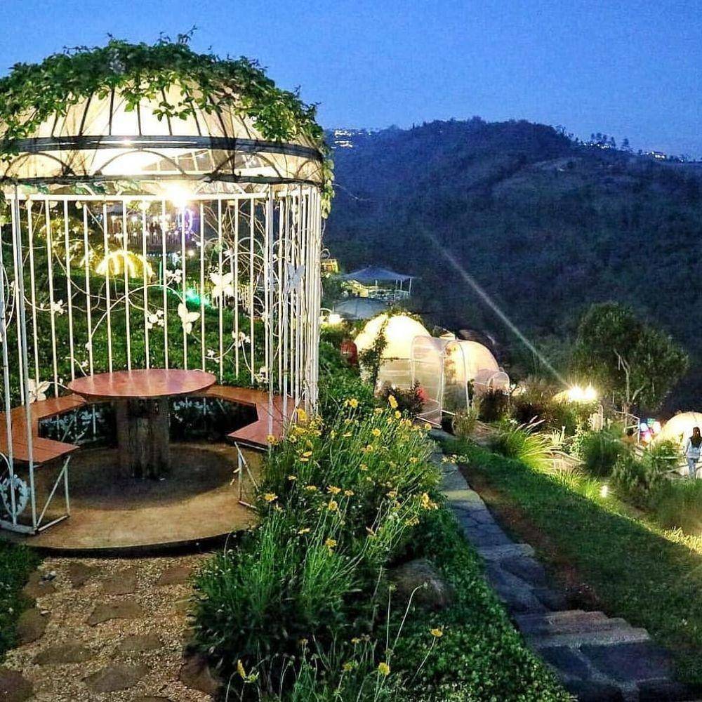 Tafso Barn, Punclut, Bandung (instagram.com/eat.areabdg)