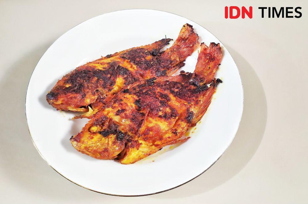 Resep Ikan Nila Bakar Teflon yang Rasanya Legit Menggigit