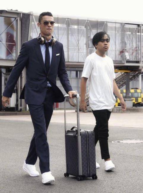 foto editan fans bareng Cristiano Ronaldo (instagram.com/victorahmadd)