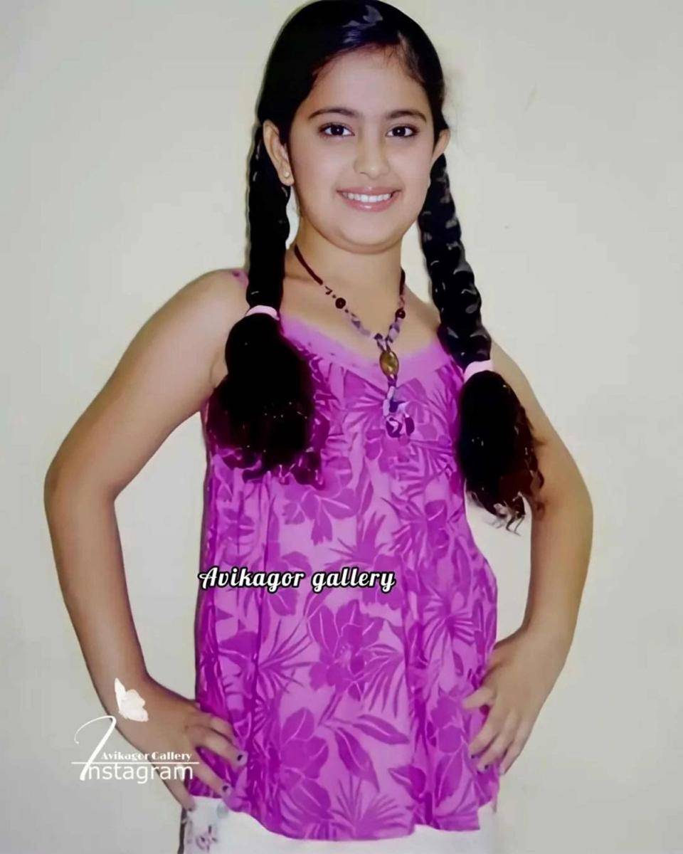 Avika Gor (Instagram.com/avikagor_gallery/)