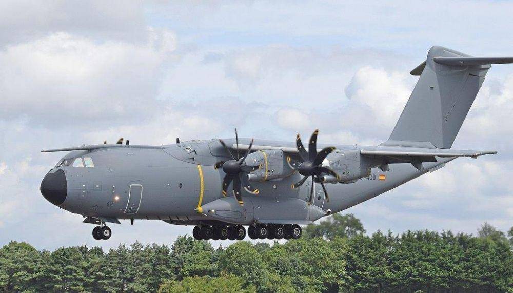 Peswat angkut A400M yang digunakan Jerman untuk evakuasi warga dari Afghanistan. (Wikimedia.org/Adrian Pingstone)