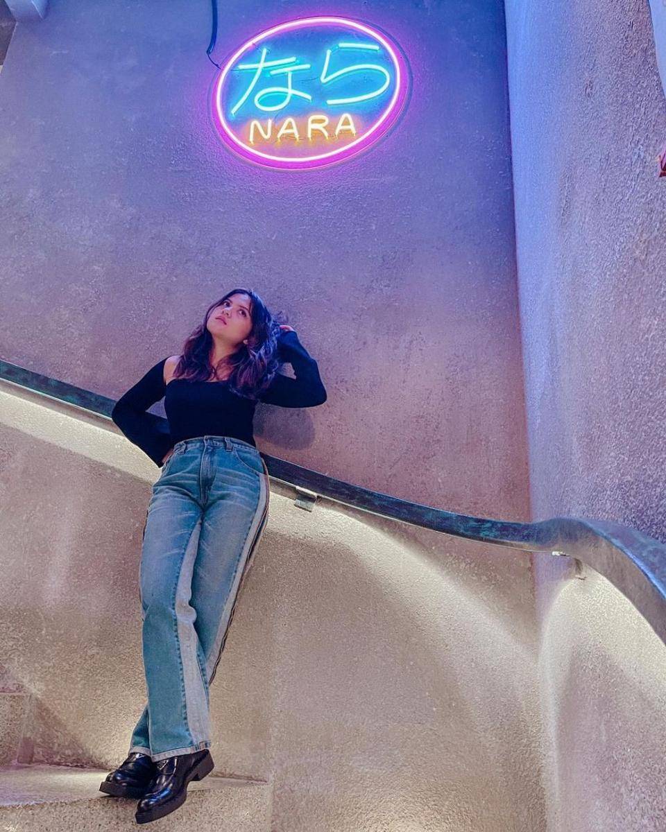 Bawahan celana jeans Marsha Aruan (instagram.com/aruanmarsha)