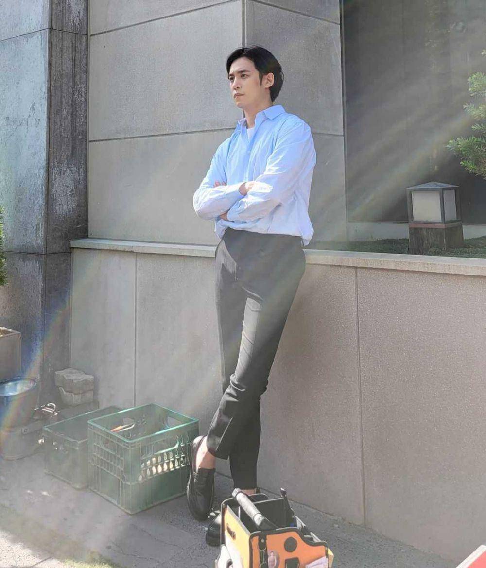 Park Ki Woong (instagram.com/oopkwoo)