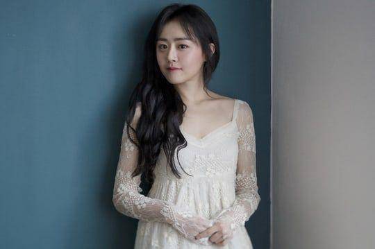 potret Moon Geun Young (soompi.com)