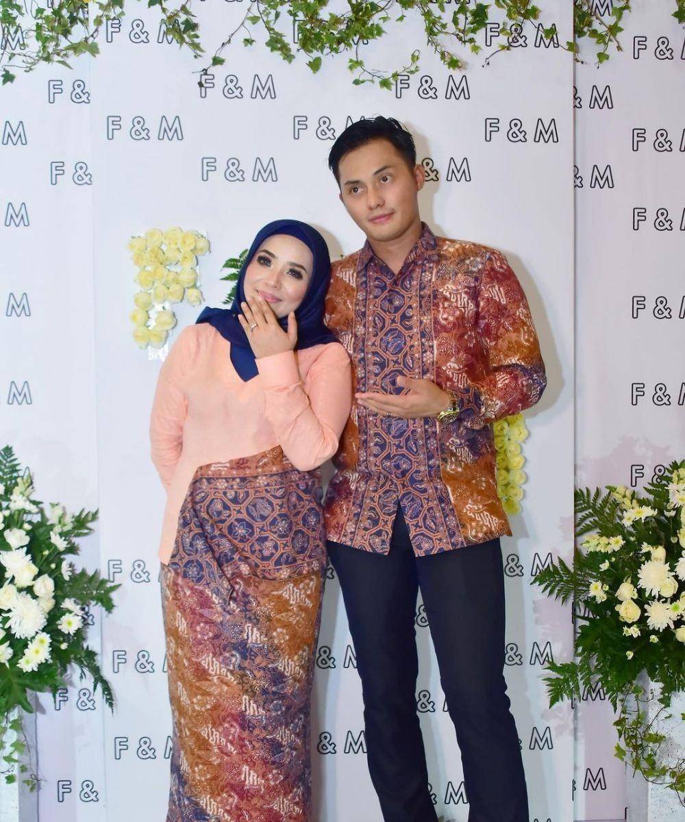 Atasan yang Cocok untuk Rok Batik Panjang (instagram.com/muzdalifah999)