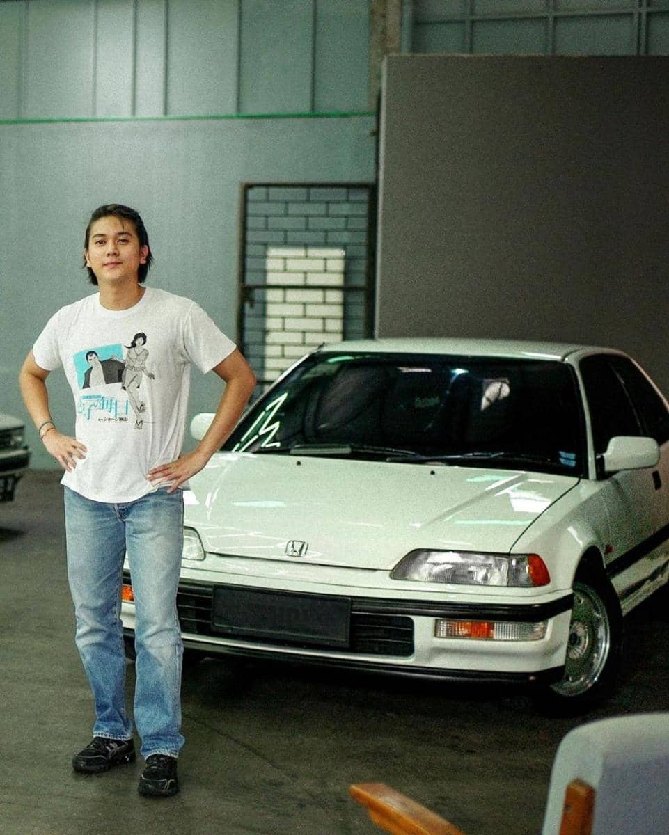 Iqbaal Ramadhan (instagram.com/iqbaal.e)