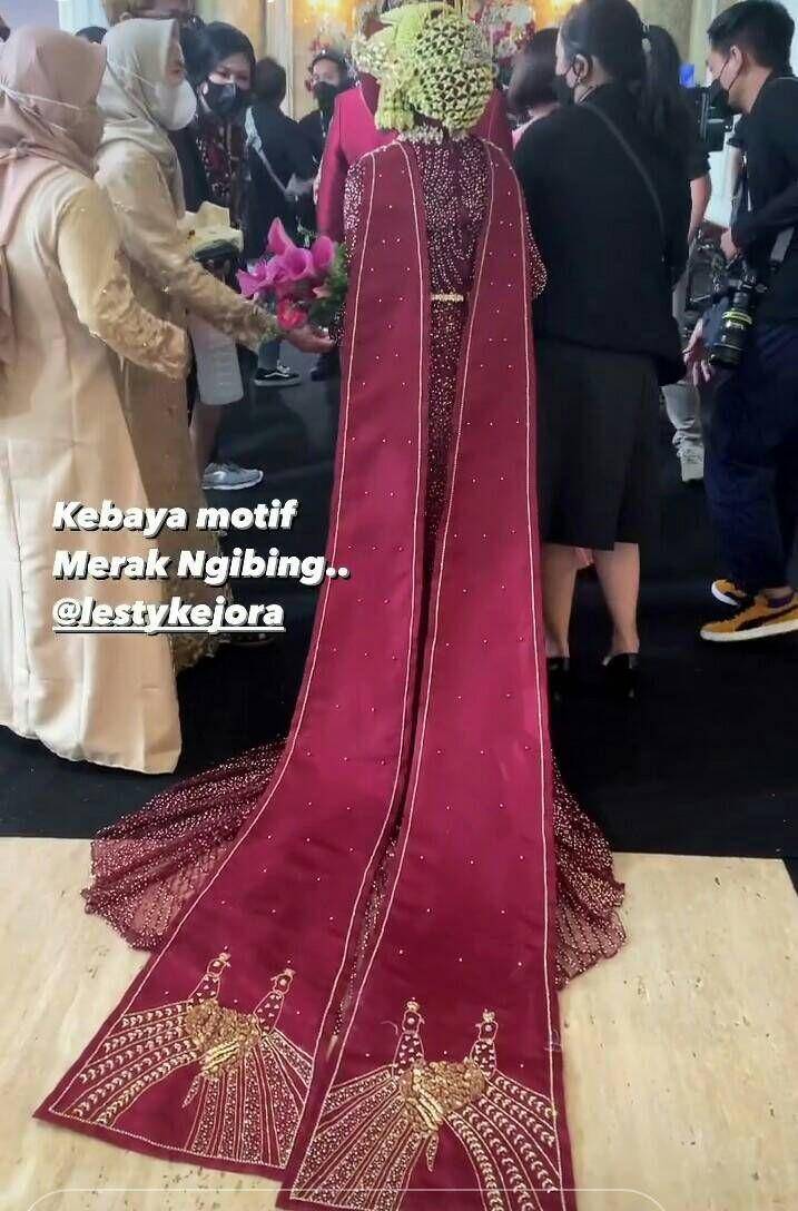 Tasyakuran Pernikahan Takdir Cinta Lesti Kejora dan Rizky Billar (instagram.com/renzilazuardi/)