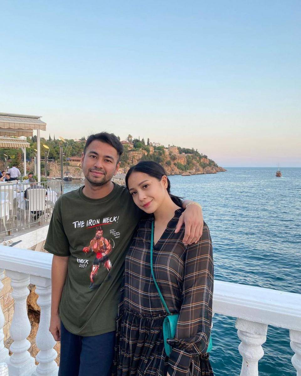 Raffi Ahmad dan Nagita Slavina di Turki. (instagram.com/raffinagita1717)