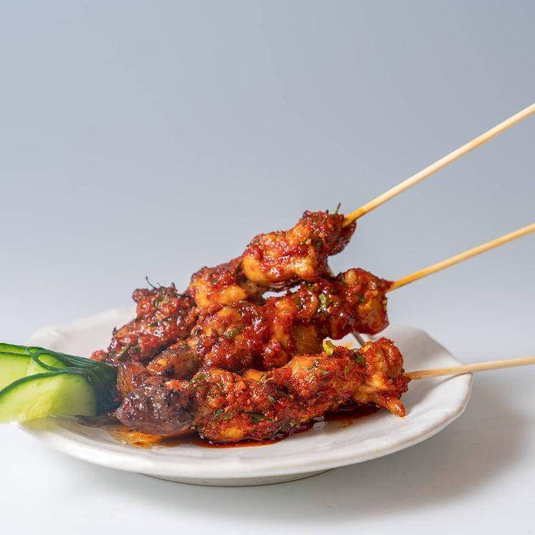 Sate tambulinas (instagram.com/sotobetawimiyamoto)