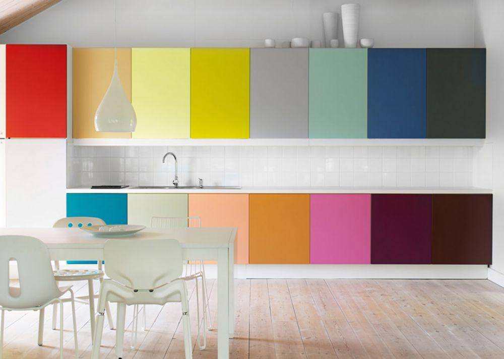 Percantik interior dengan teknik cat blok warna. (gafunkyfarmhouse.blogspot.com)