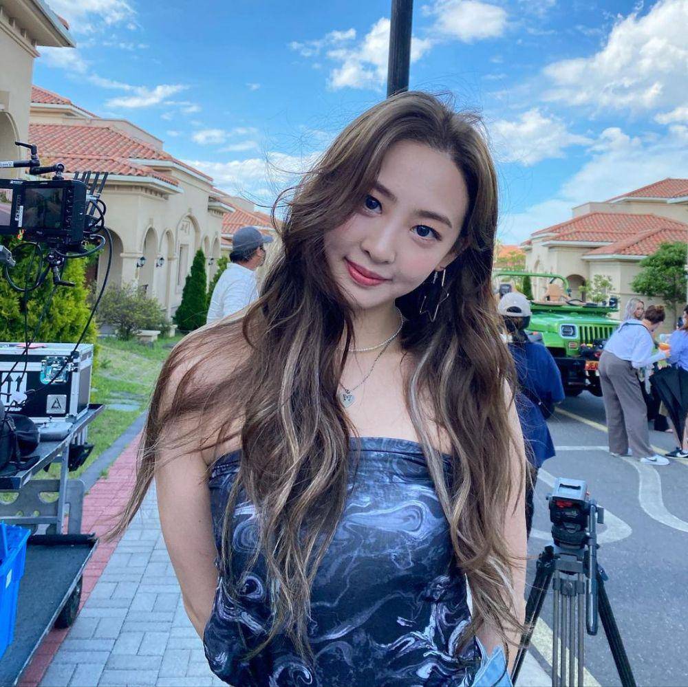 Dasom Sistar (instagram.com/som0506)