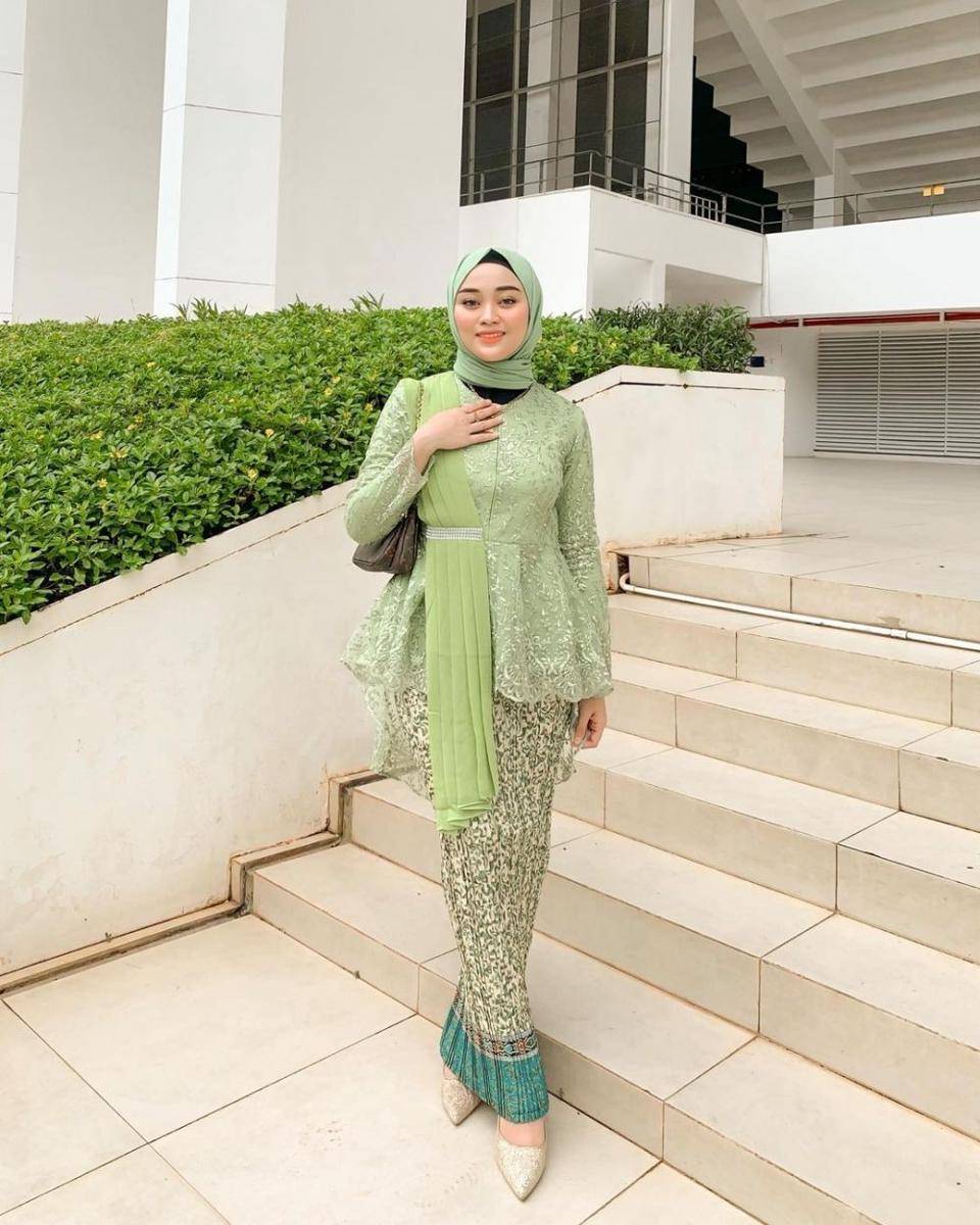 Selebgram Savina Mariska (instagram.com/savinamrsk)