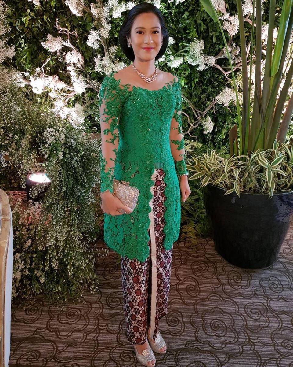Dian Sastrowardoyo (instagram.com/therealdisastr)