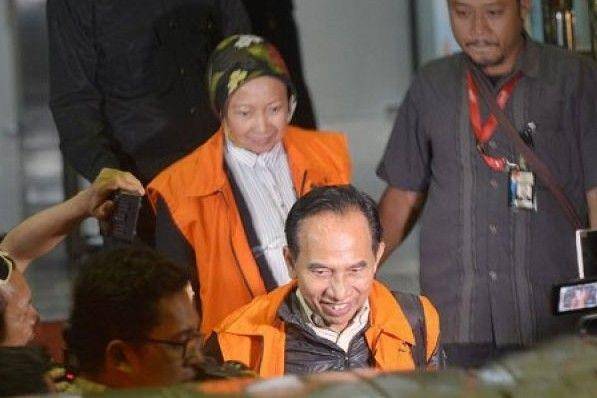 Itoj Tochija dan Atty Suharti. (ANTARA/Yudhi Mahatma)