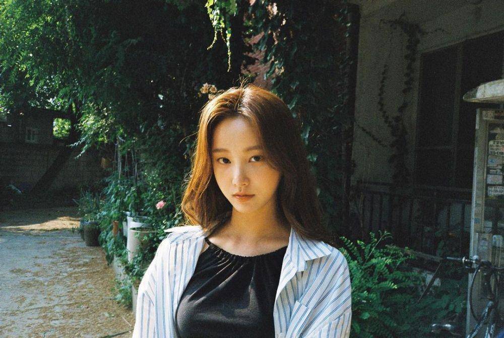Yeonwoo (instagram.com/chloelxxlxx)