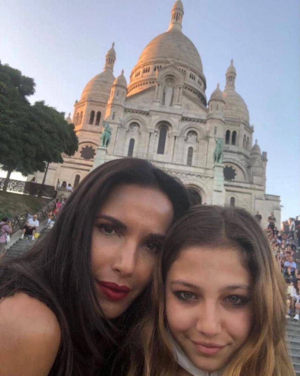 Padma Lakshmi dan anak (instagram.com/padmalakshmi)