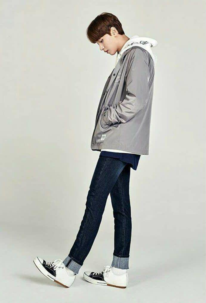 Outer Haechan NCT (instagram.com/nctchilldream)