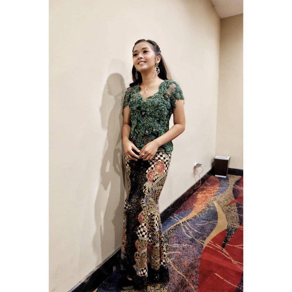 Putri Ayu (@mandra_el via instagram.com/iamputriayu)