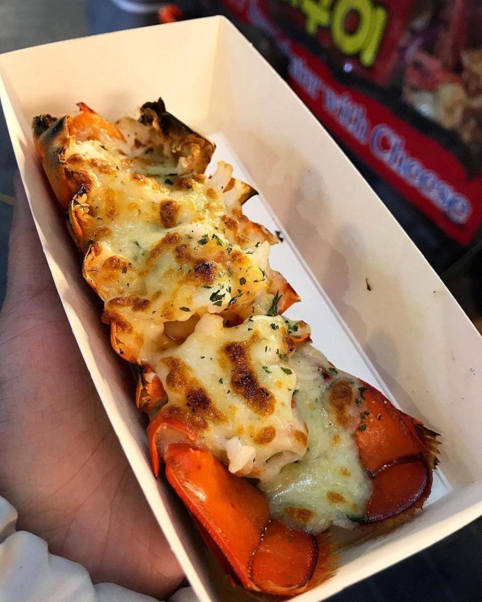 Grilled cheese lobster (instagram.com/hungrybear.el)