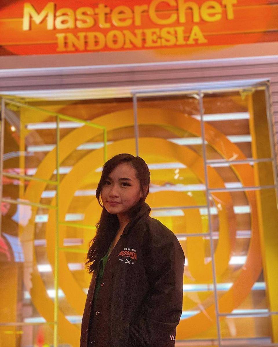 Nadya Puteri (instagram.com/nadya.mci8)