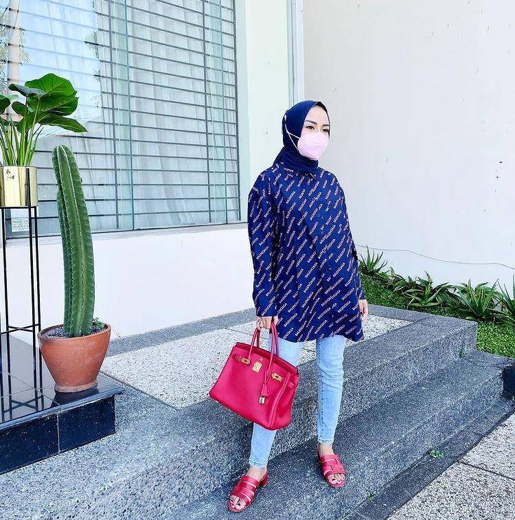 Medina (Instagram.com/medinazein)