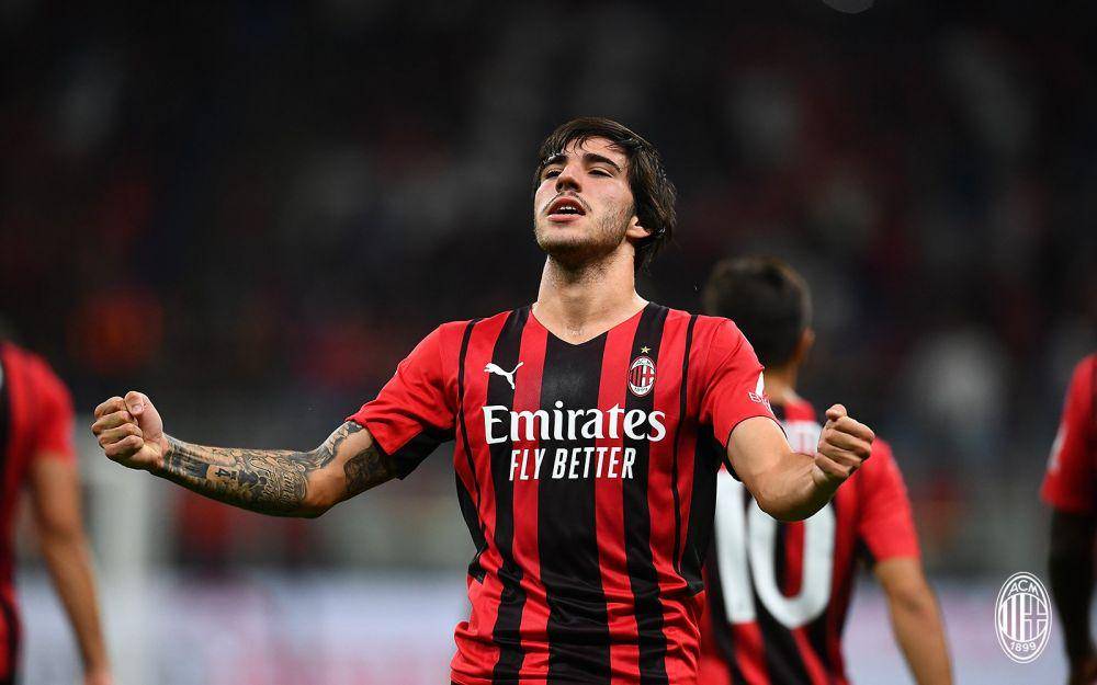 Sandro Tonali (acmilan.com)