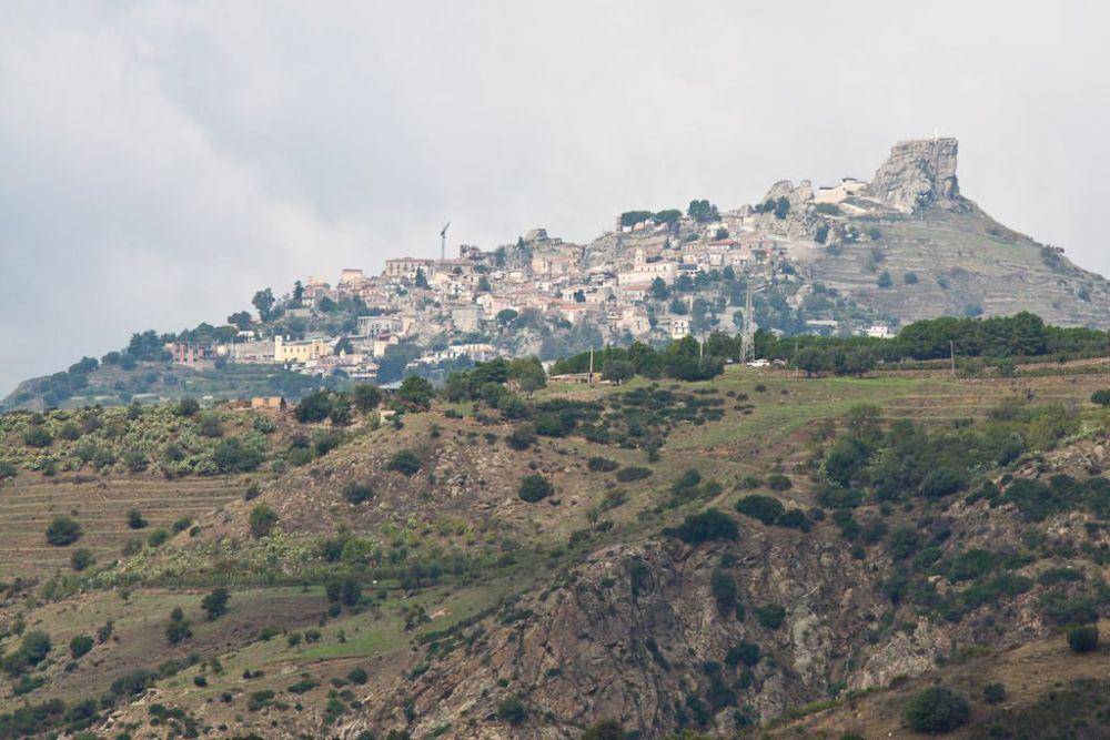 Pemandangan pedesaan di Calabria (greekreporter.com)