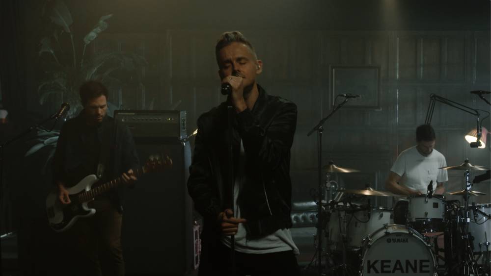 Keane saat tampil di Mola Chill Fridays (Dok. Mola)
