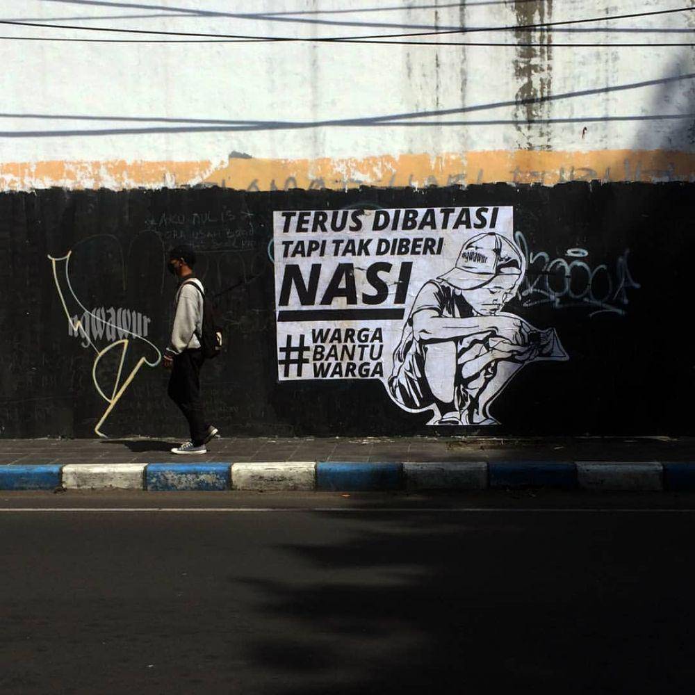 Mural kritikan sosial di Mojokerto.IDN Times /Dok IG @nguwawur