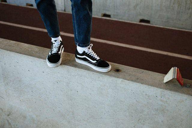 ilustrasi sepatu (pexels.com/cottonbro)