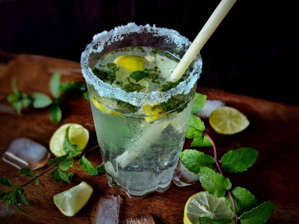 mojito (unsplash.com/Sakshi Ranjan)