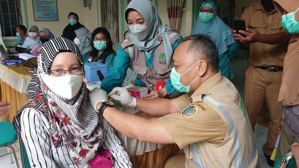 Pelaksanaan vaksinasi ibu hamil di Tulungagung dimulai serentak. IDN Times/ Bramanta Pamungkas