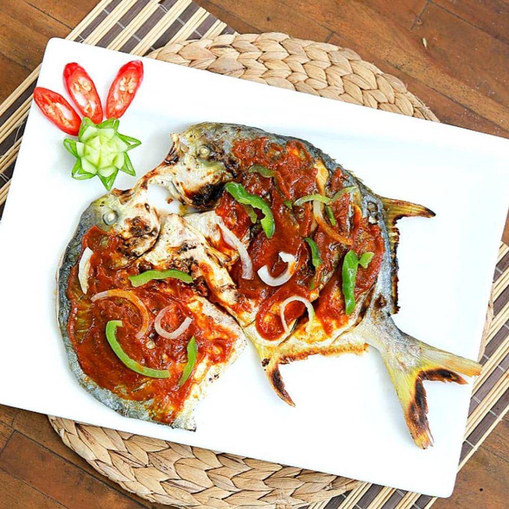 ikan bawal emas (Instagram.com/pesisir.seafood)