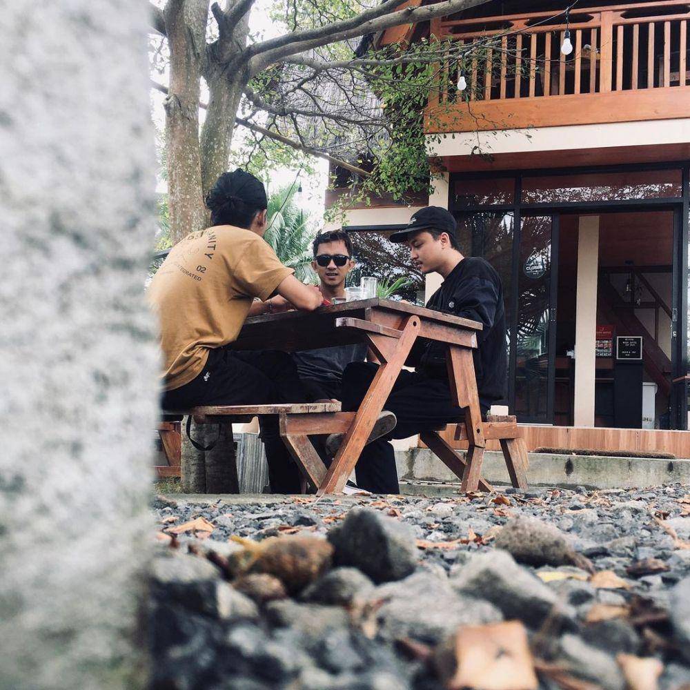 Woody Coffee (instagram.com/woody.coffee)