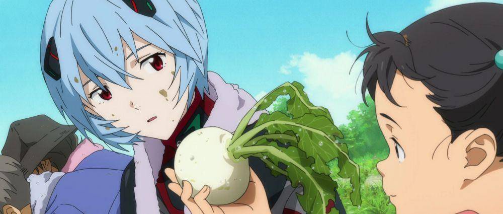 Ayanami membantu penduduk desa. (dok. Studio Khara/Evangelion: 3.0+1.0 Thrice Upon a Time)