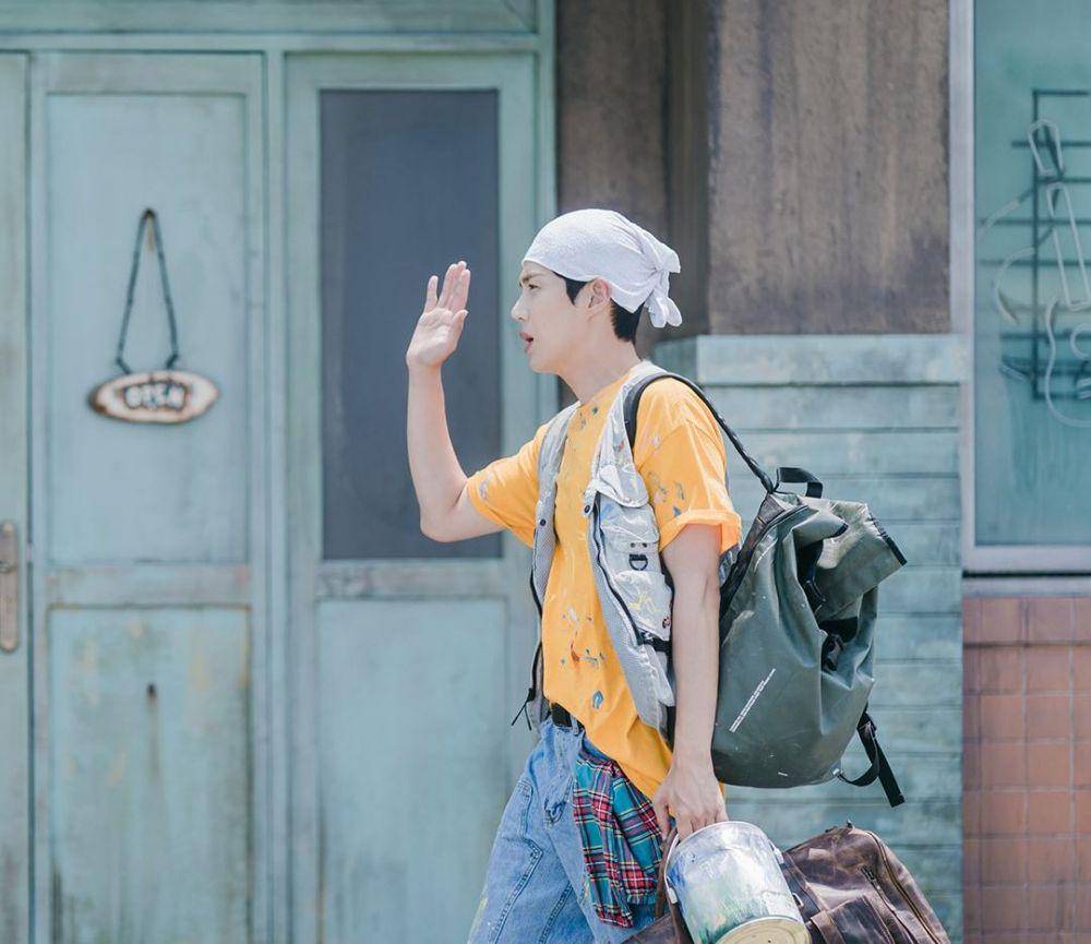 Ilustrasi Kim Seon Ho saat syuting dalam Hometown Cha-Cha-Cha (Pexels.com/cianjurpedia.pikiran-rakyat.com).