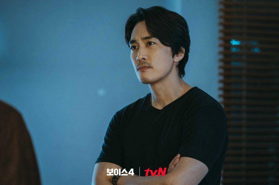 Song Seung Heon di drama Voice 4 (instagram.com/tvndrama.official)