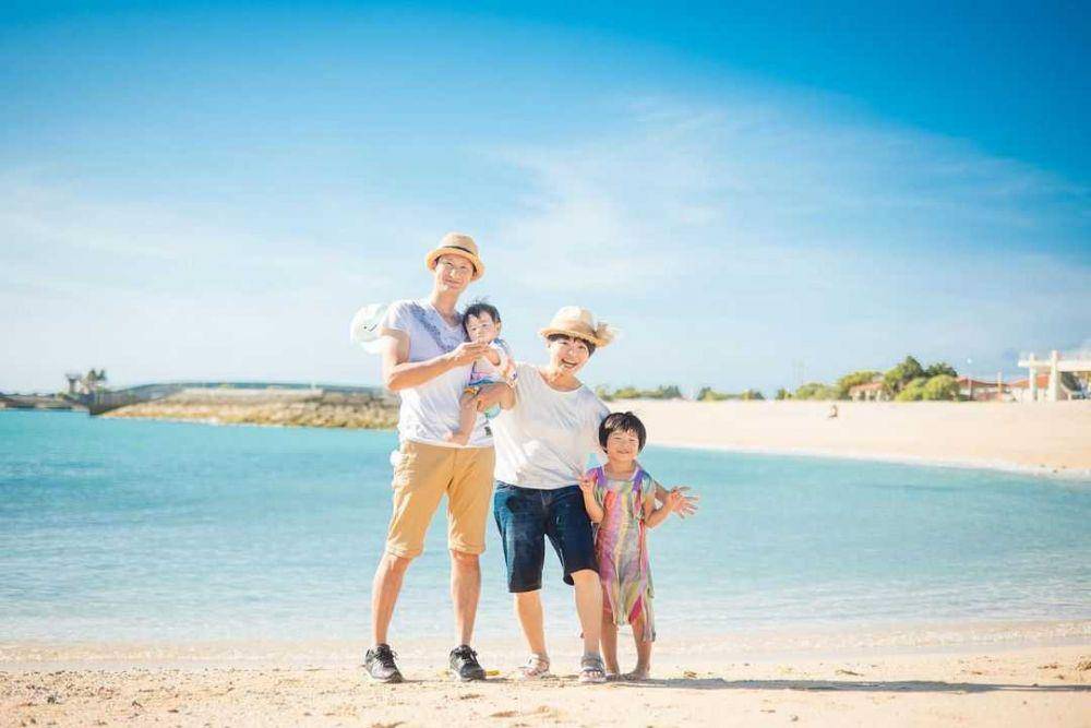 family holiday (instagram.com/masahiro_terakawa_photography)
