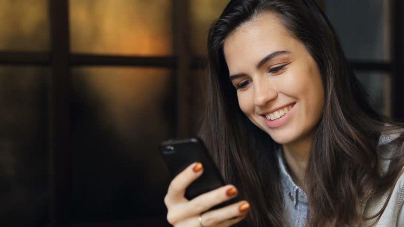 7 Aplikasi Terbaik untuk Chat Dengan Orang Luar Negeri