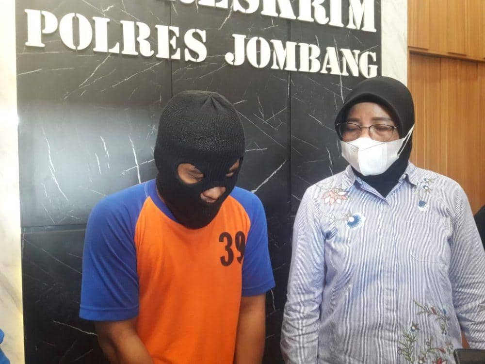 Bejat! Tukang Parkir di Jombang Perkosa Dua Putrinya Sendiri