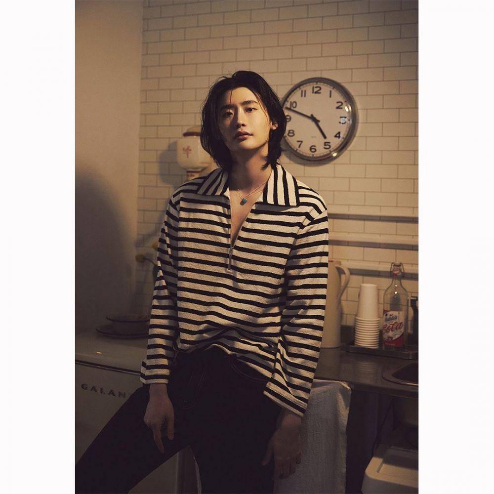 Lee Jong Suk (instagram.com/amanproject2018)