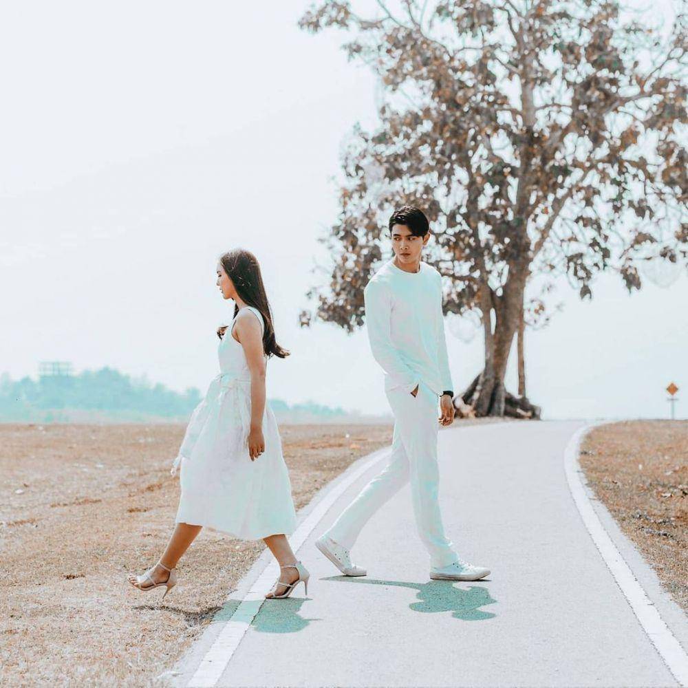 Pon Nawasch dan  Bua Nalinthip (instagram.com/pon_nawasch)