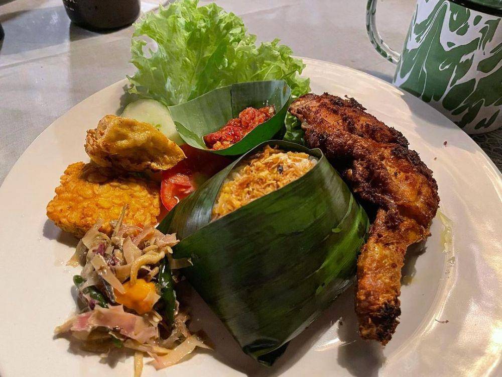 Nasi timbel (instagram.com/rumampouw)