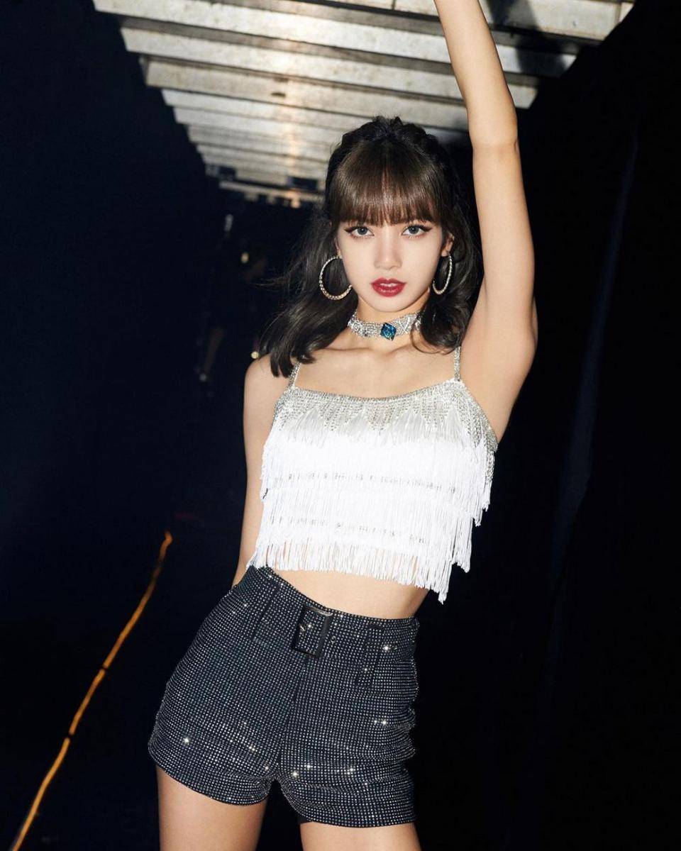 Lisa BLACKPINK (instagram.com/lalalalisa_m)