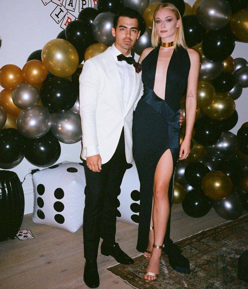 Joe Jonas dan Sophie Turner (instagram.com/sophiet)