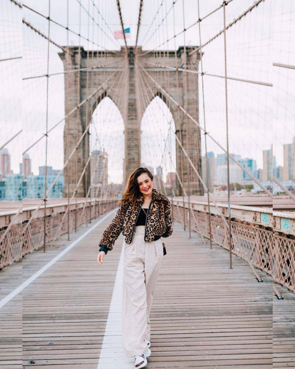 Wide leg pants ala Beby Tsabina (instagram.com/bebytsabina)