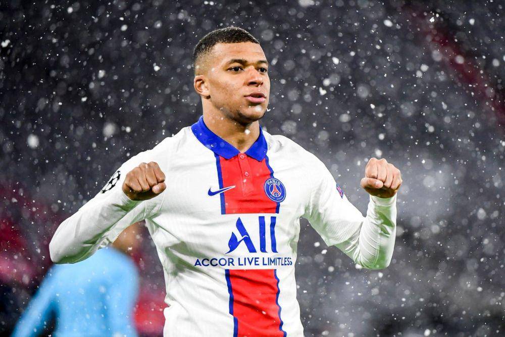 Mbappe (twitter.com/KMbappe)