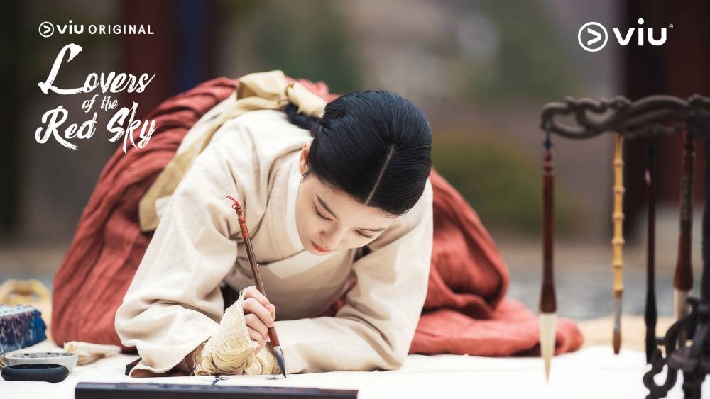 Kim Yoo Jung dalam drama Lovers of the Red Sky (dok. Viu)