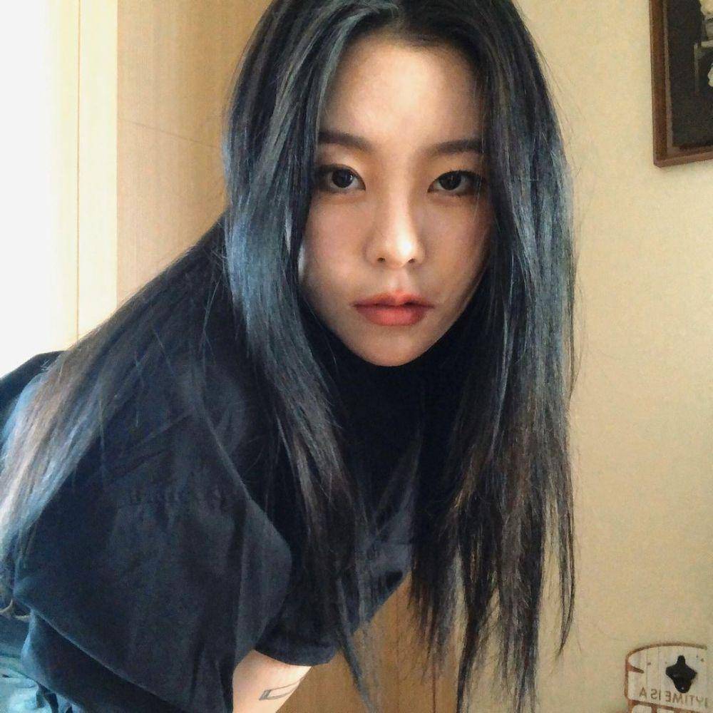 Wheein MAMAMOO (instagram.com/whee_inthemood)